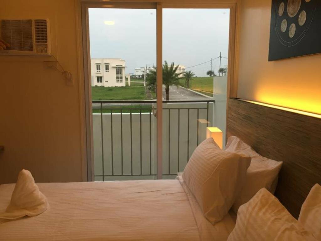 Hotel Destination Hotel South Forbes, Province of Cavite, photo