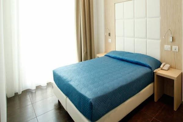 Фото Hotel Fantasy