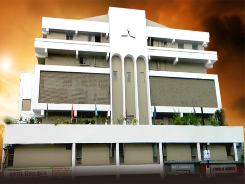 Фото отеля 1