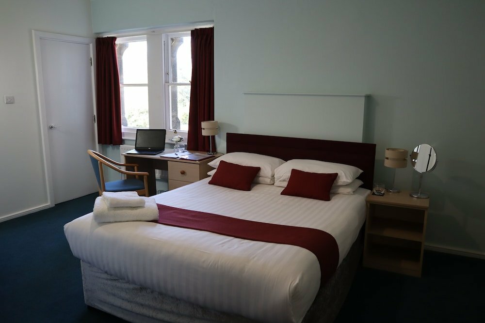 Hotel Hinsley Hall, Leeds, photo