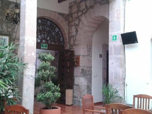 Гостиница Hotel Refugio Agustino в Морелии