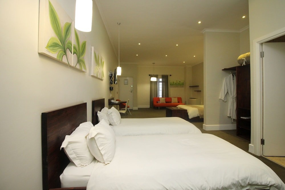 Фото My Pond Hotel