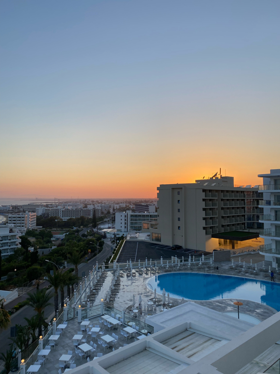 Фото Tofinis Hotel