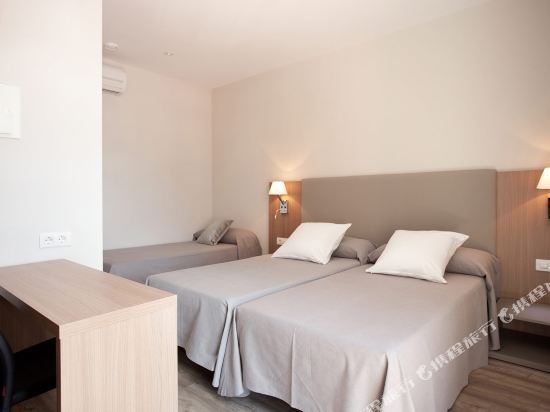 Фото Hostal Centric