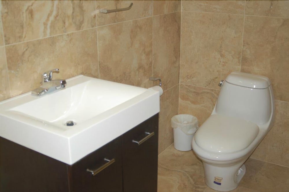 Фото Premier Hotel Suites