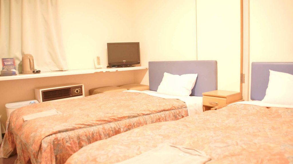 Фото Business Hotel Chateau Est Takamatsu