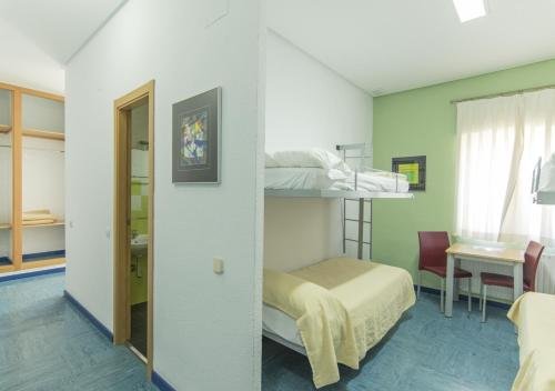 Фото Albergue Inturjoven Huelva - Hostel