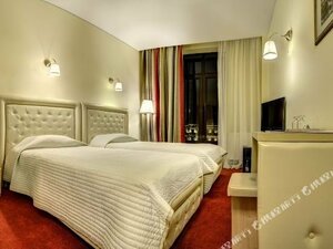 Гостиница Hotel Capitol