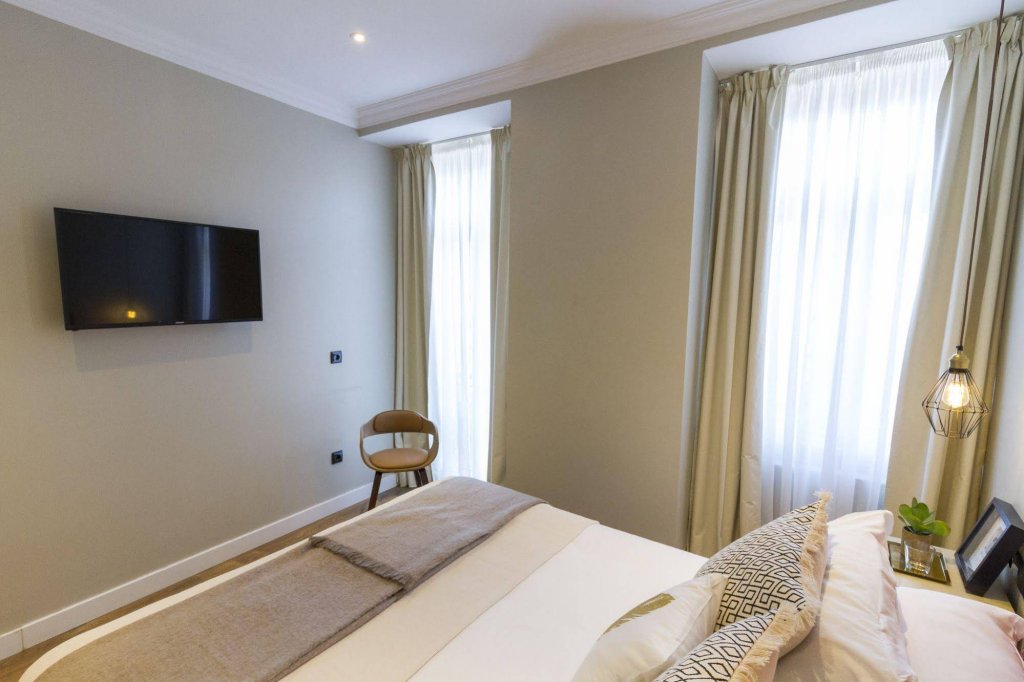 Фото Bairro Alto Suites