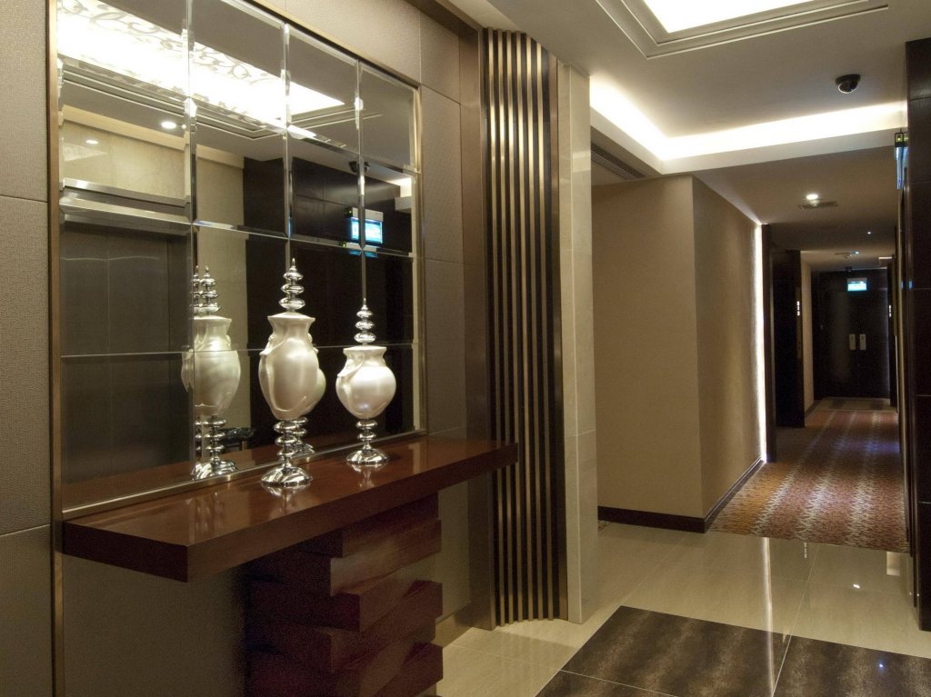 Фото Metropole Hotel