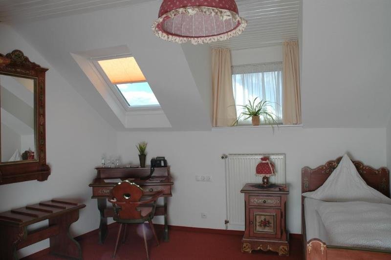 Фото Hotel-Restaurant Zur Post