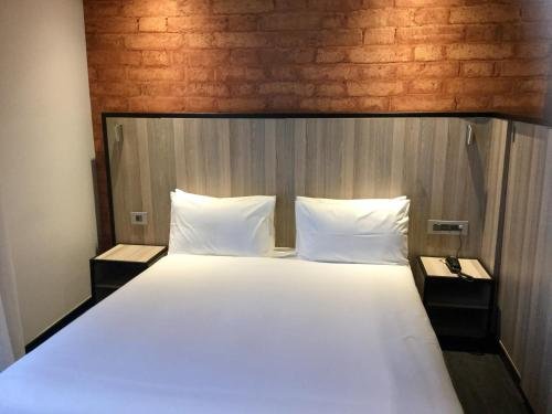 Фото Onomo Hotel Kigali