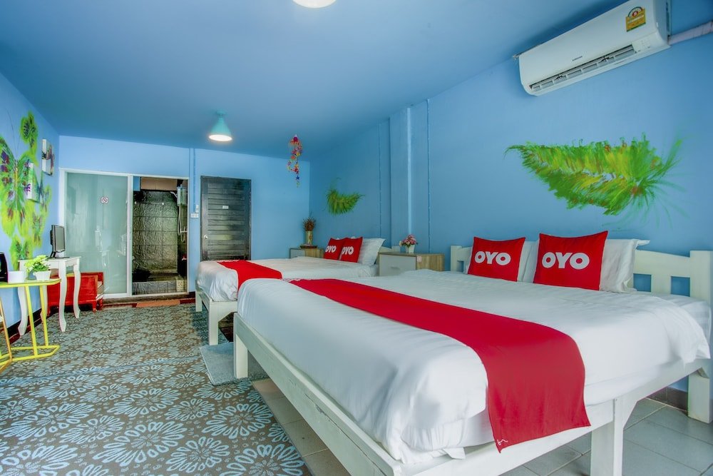 Фото Oyo 75303 V Home Guesthouse Sunday Night Market