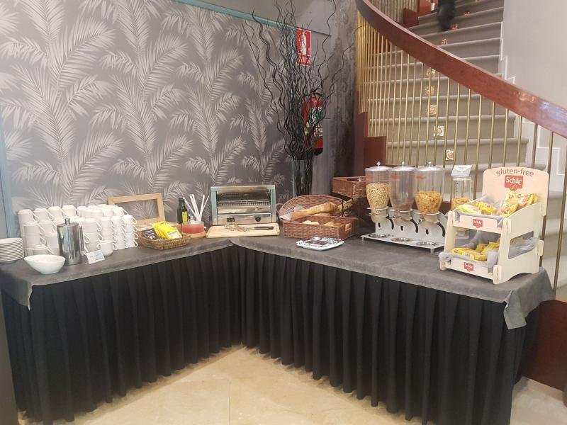 Фото Hotel Silken Reino de Aragón