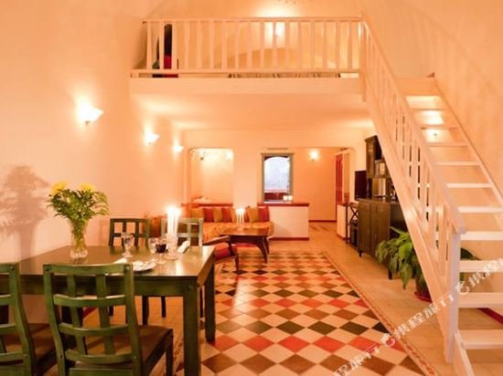 Фото Vallas Apartments & Villas