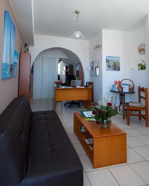 Фото Kasteli Studios & Apartments