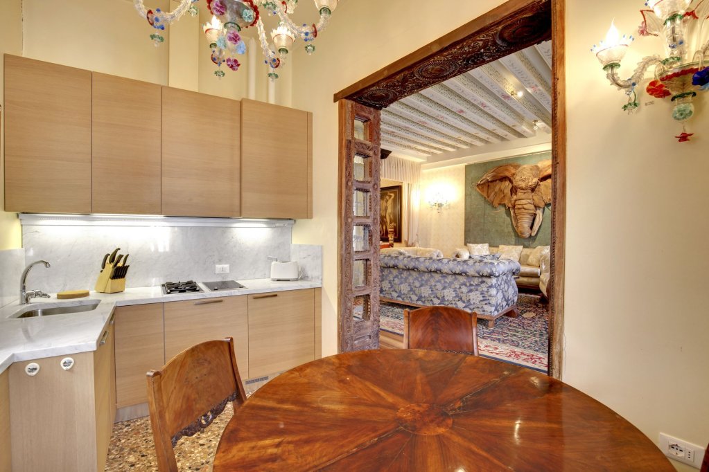 Фото Fenice Apartments in Venice