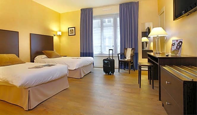 Фото Hotel des Marins