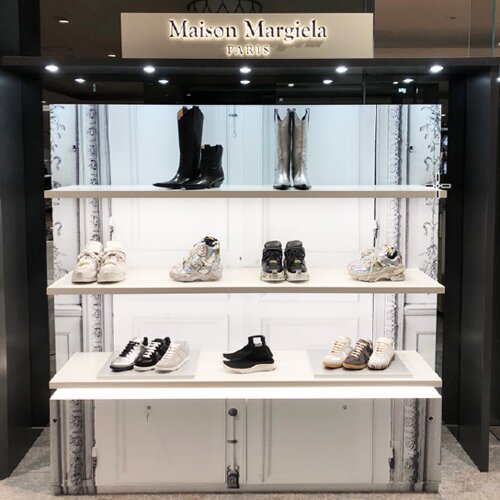 Maison Margiela Osaka Umeda Hankyu Accessories, clothing store 