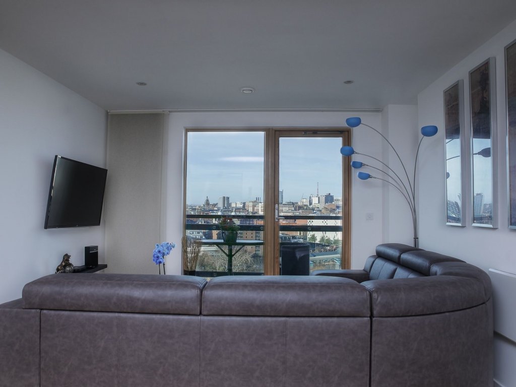 Фото Live in Leeds Sky Penthouse