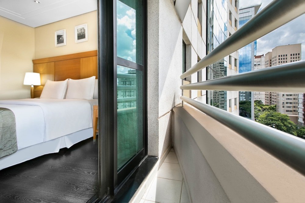 Фото Melia Jardim Europa