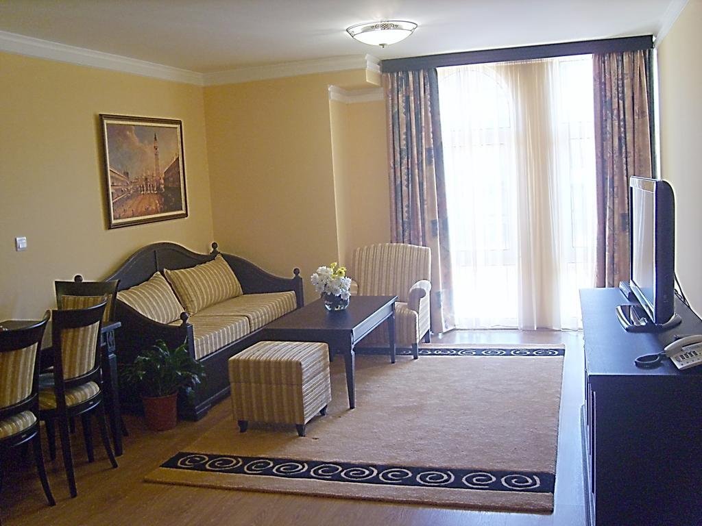 Фото отеля 5