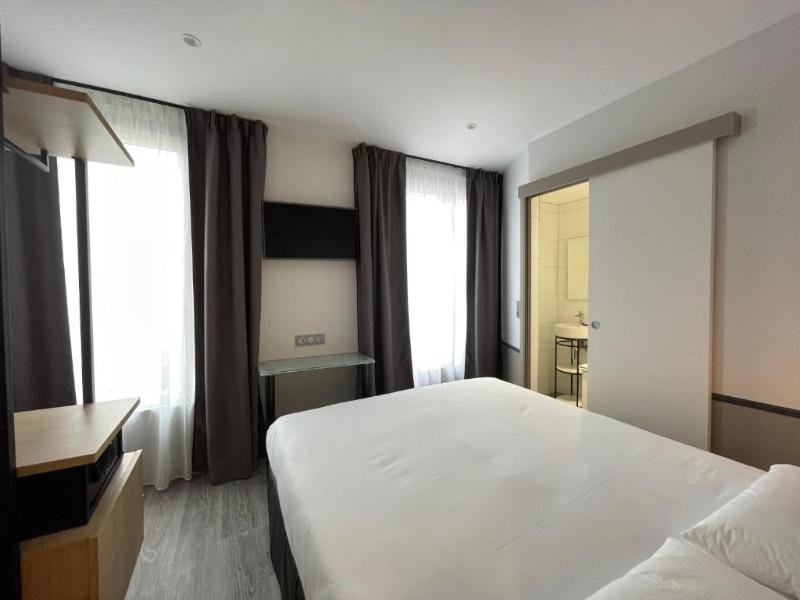 Фото Hôtel de Saint-Germain