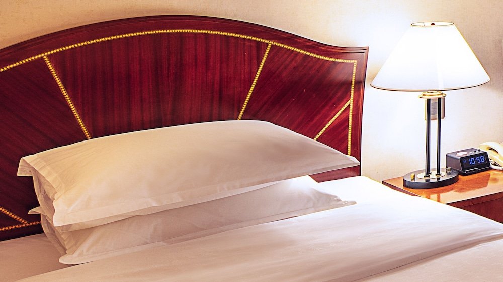 Фото Sheraton Chengdu Lido Hotel