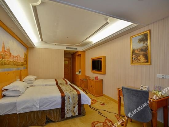 Фото Vienna hotel Shenzhen Dongmen Old Street