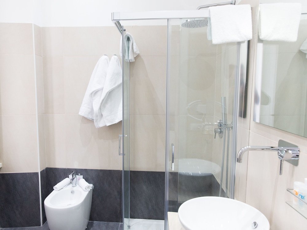 Фото Venustas Roma Hotel