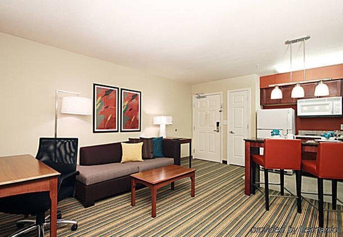 Фото Residence Inn by Marriott Tucson Williams Centre