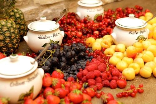 Фото Hotel Bergblick