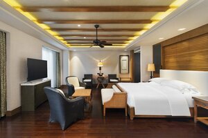 Hilton Sanqingshan Resort (Hong Kong, Islands District, Scenic Hill), hotel