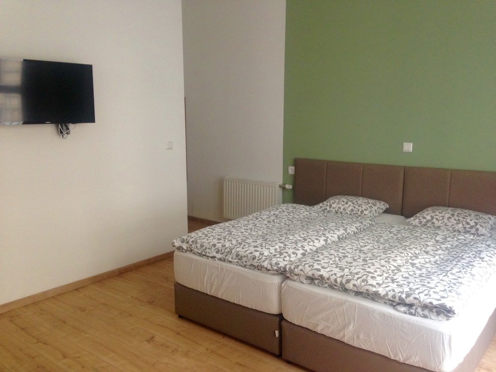 Фото Dan In'n Out