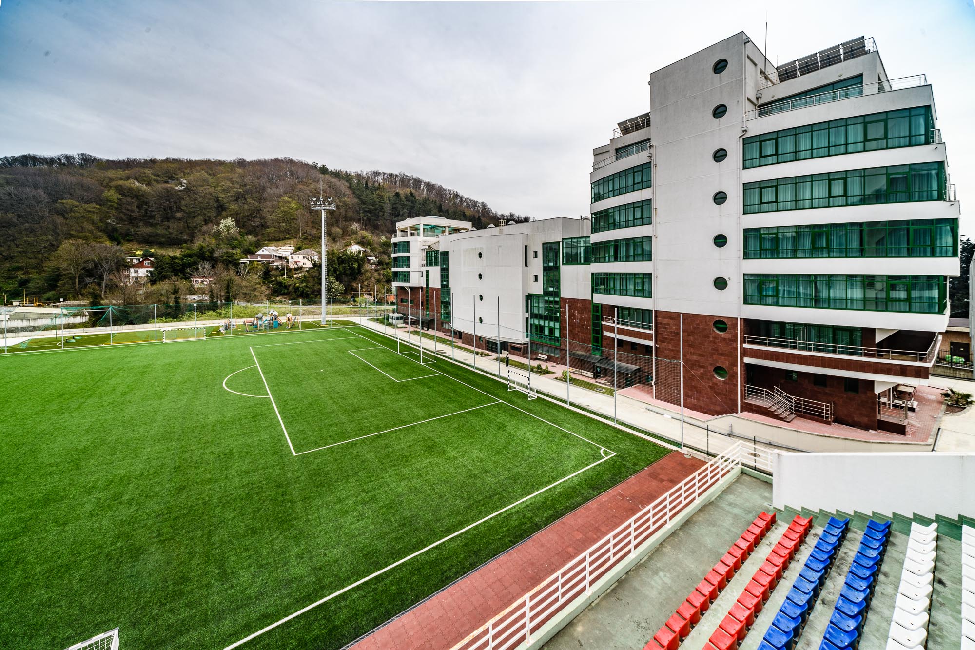 Фото отеля 1