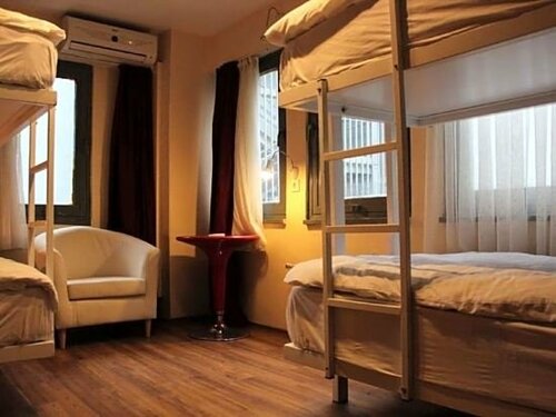 Гостевой Дом Gladden Rooms в Бейоглу