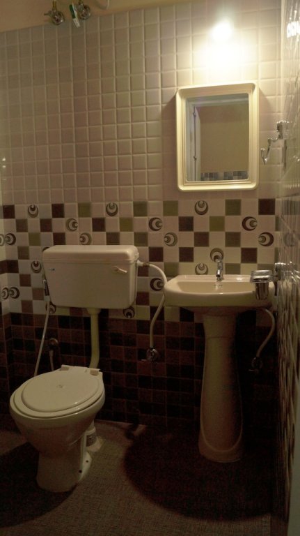 Фото Rainbow Service Apartment