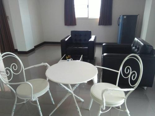 Фото Apartment Baan Khun Mae