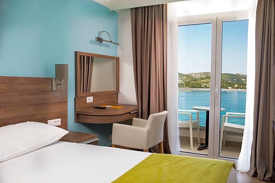 Фото Maistra Select Astarea Hotel