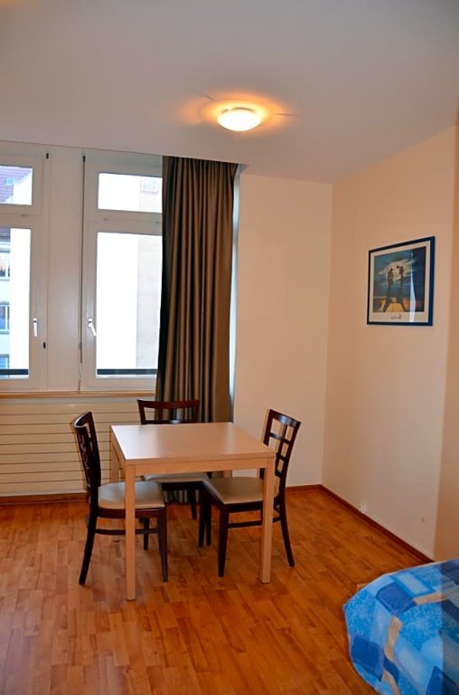 Фото Ibis Styles Strasbourg Centre République