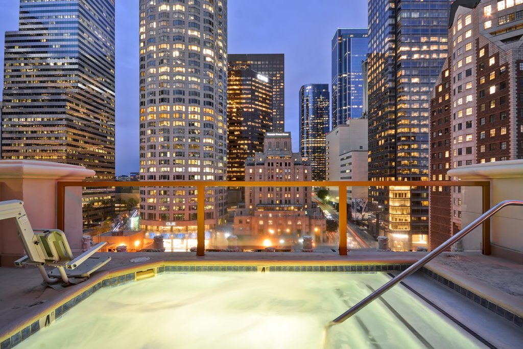 Фото Hilton Checkers