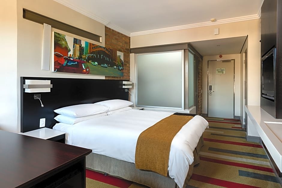 Фото Garden Court Victoria Junction