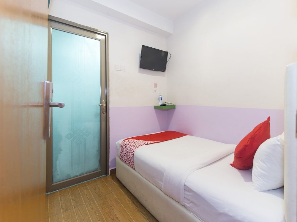 Фото Oyo 419 City Boutique Hotel