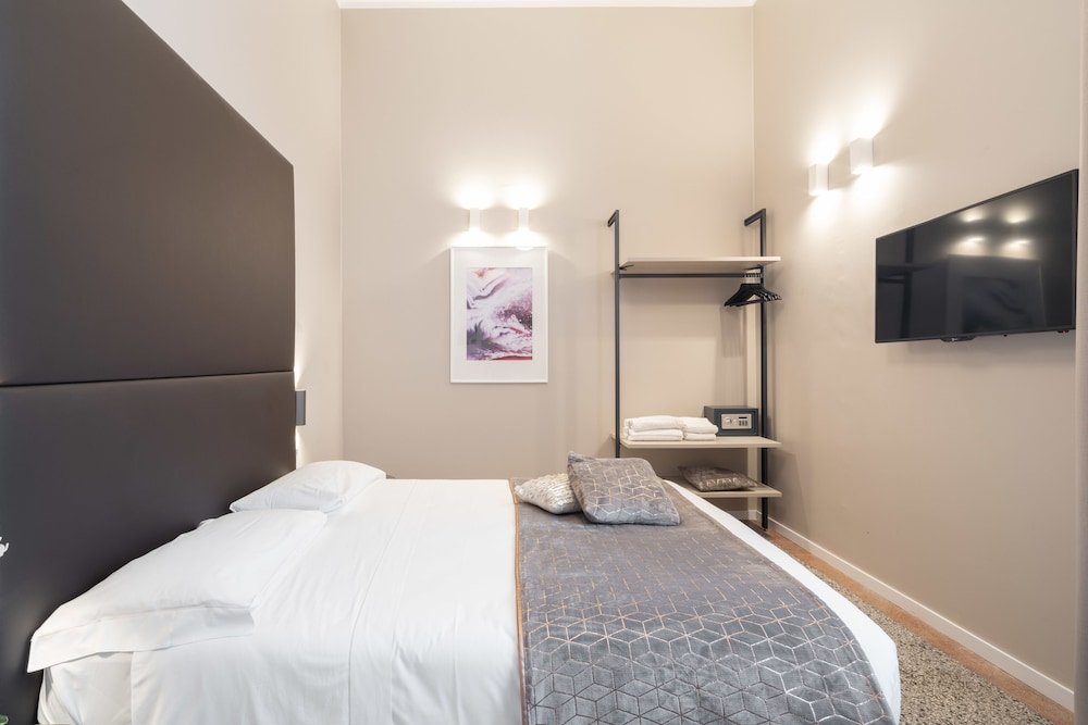 Фото Carmini Palace Canal View