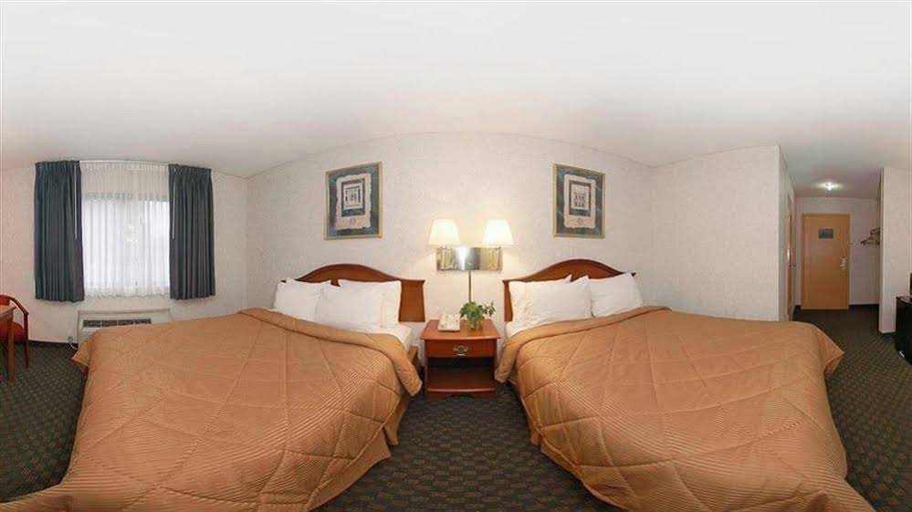 Фото Baymont by Wyndham Latham Albany Airport