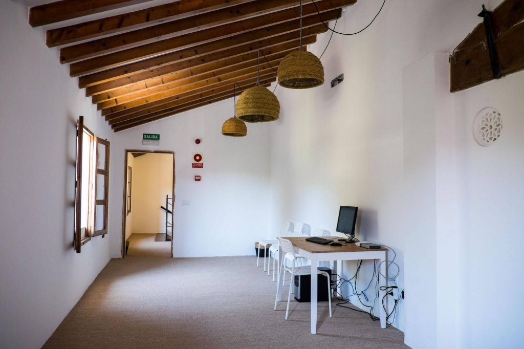 Фото Urban Hostel Palma Albergue Juvenil