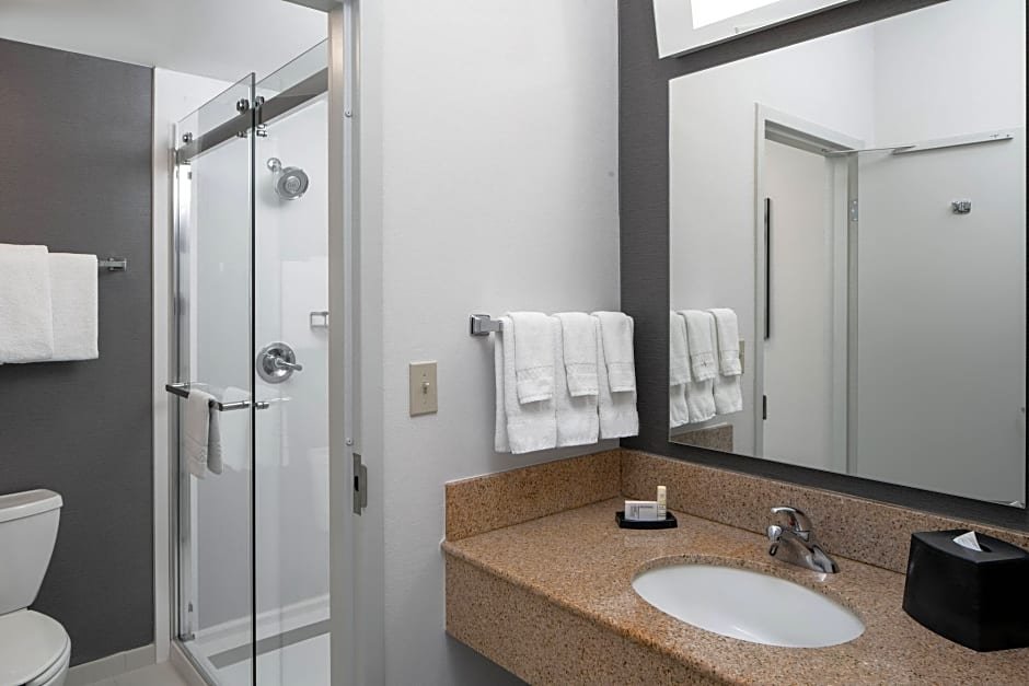 Фото Courtyard by Marriott Dulles Airport Herndon/Reston