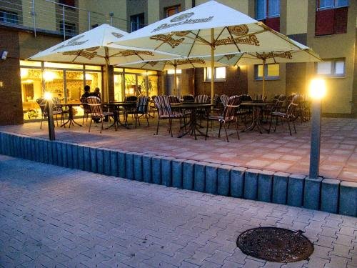 Фото Hotel Eminent