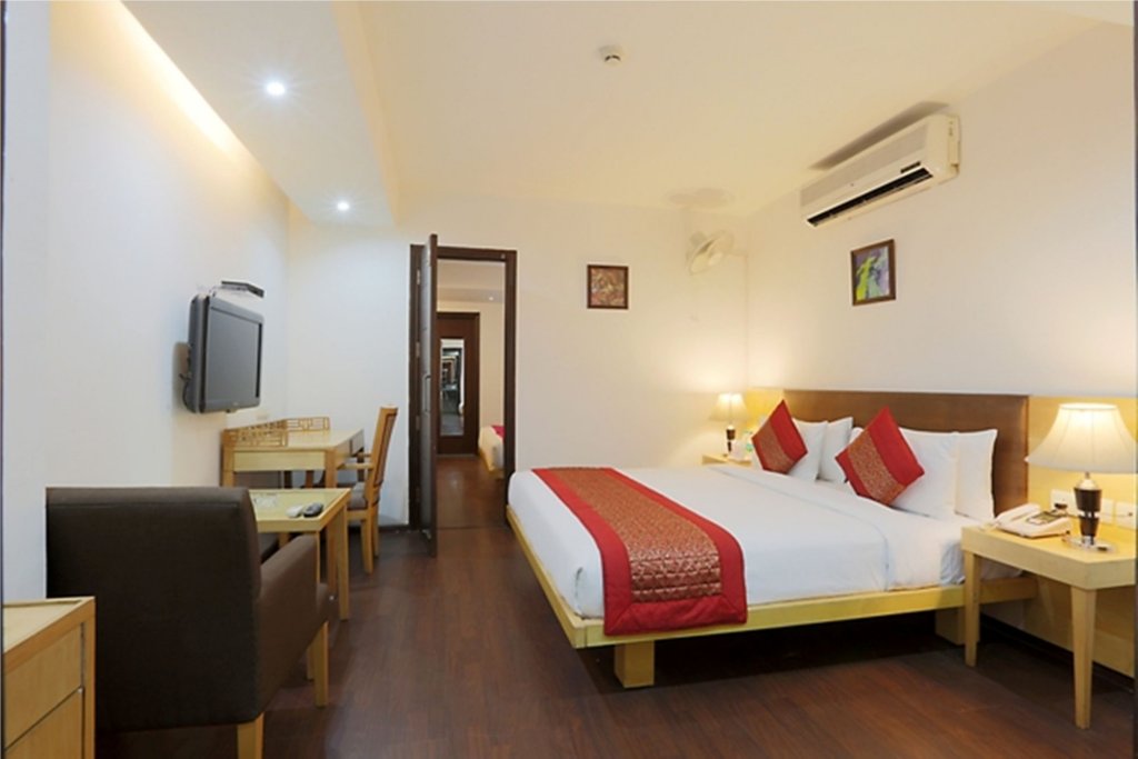 Фото Green Lotus Airport Hotel