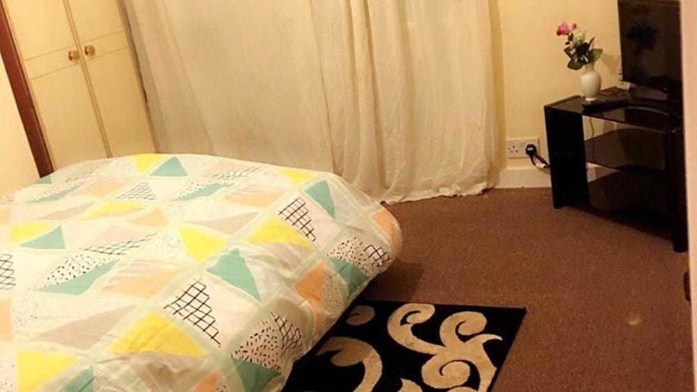 Фото Luton Road Sweet Guest House